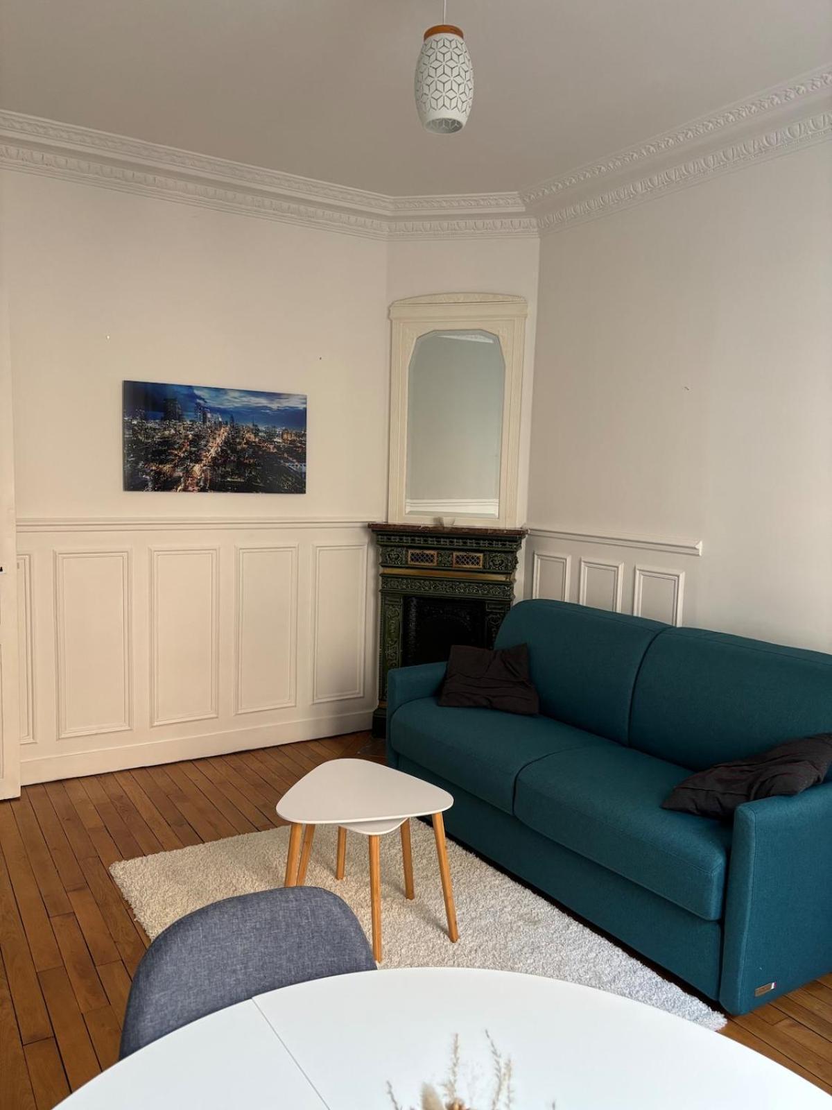 Cozy In Parigi